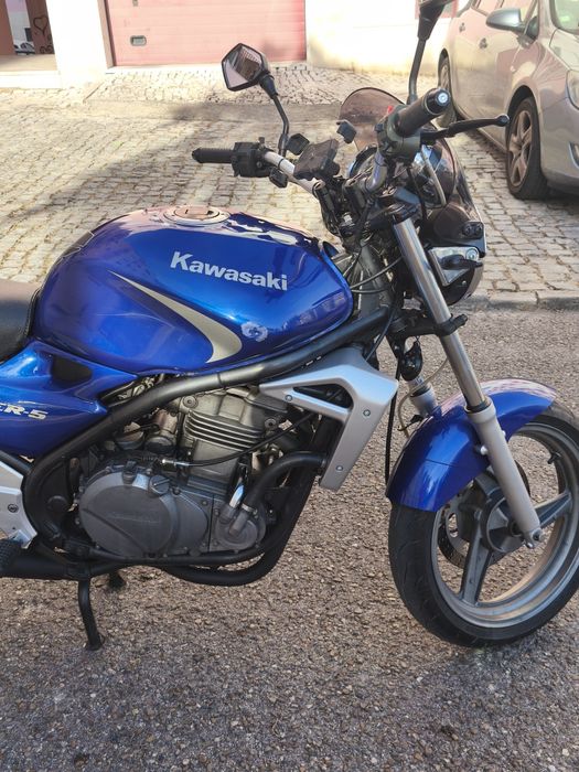 Kawasaki ER500 de 1999