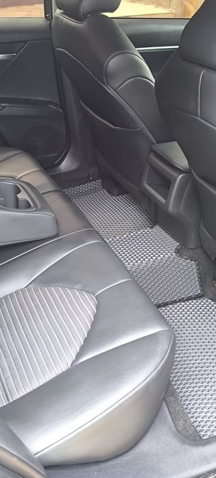 Тайота камрі 70 2.5 бензин