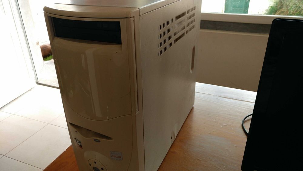 Affordable, ready-to-use computer for studying and working. Includes Office64286194339842123