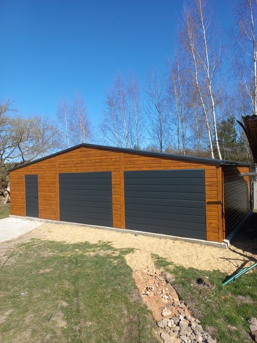 Garaż blaszany drewnopodobny konstrukcja profil zamknięty