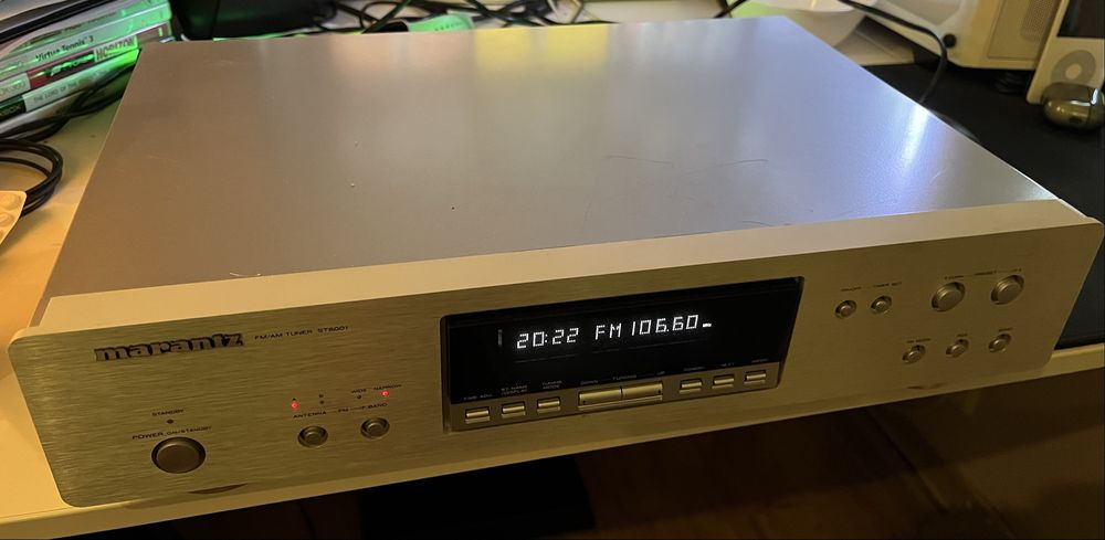 Tuner Marantz ST6001