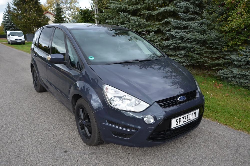 Ford S-Max