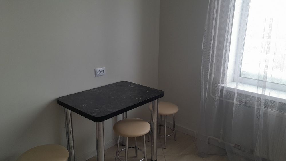 1 комн.Нива(Всехсвятская)-ремонт+мебель+техника!