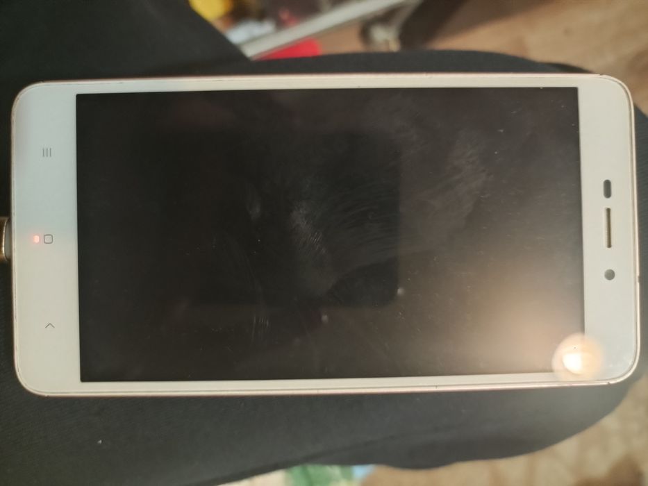 Продам телефон Redmi 4A