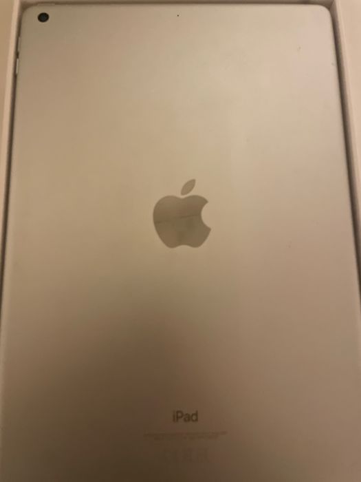 Ipad 7.ª geração (para peças)