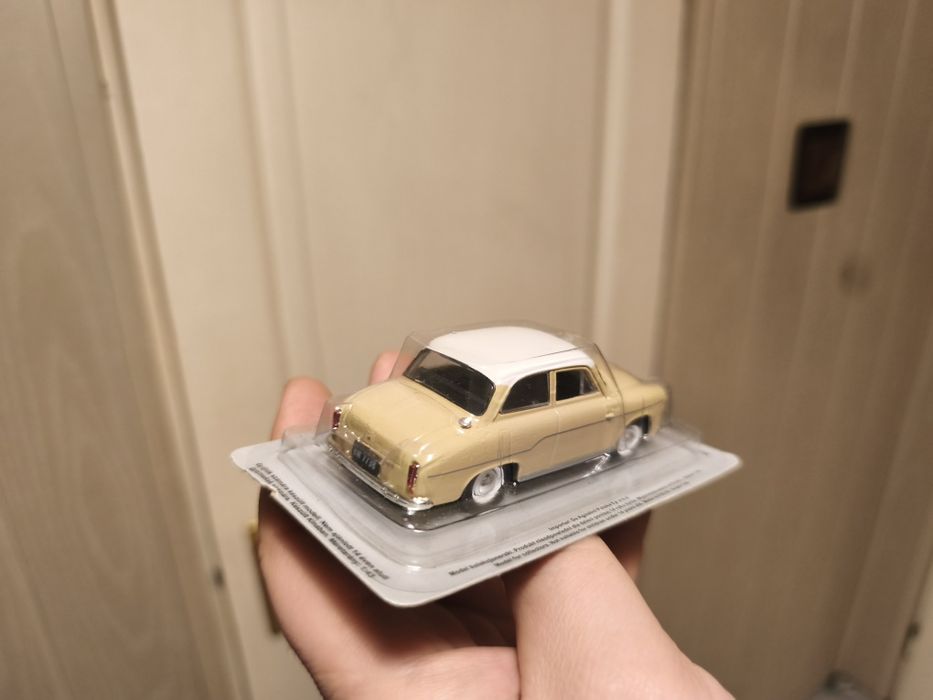 Kultowe auta PRL Syrena 103, skala 1:43,DeAgostini, stan NOWY!