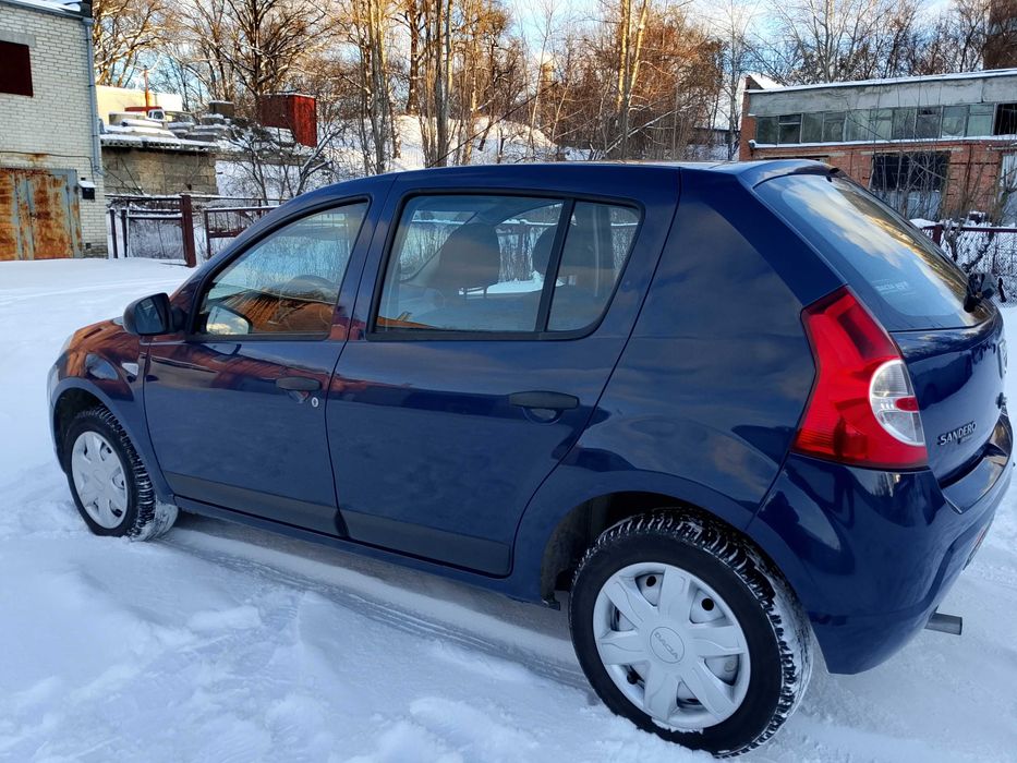 Продам Dacia Sandero 1.4