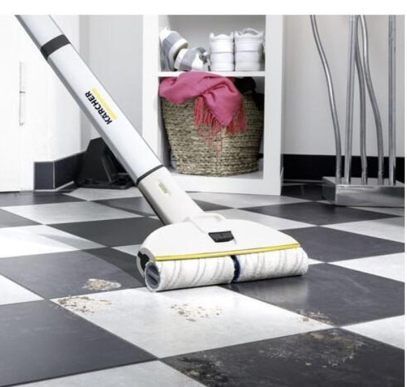 Karcher EWM 2 Premium акамуляторна швабра