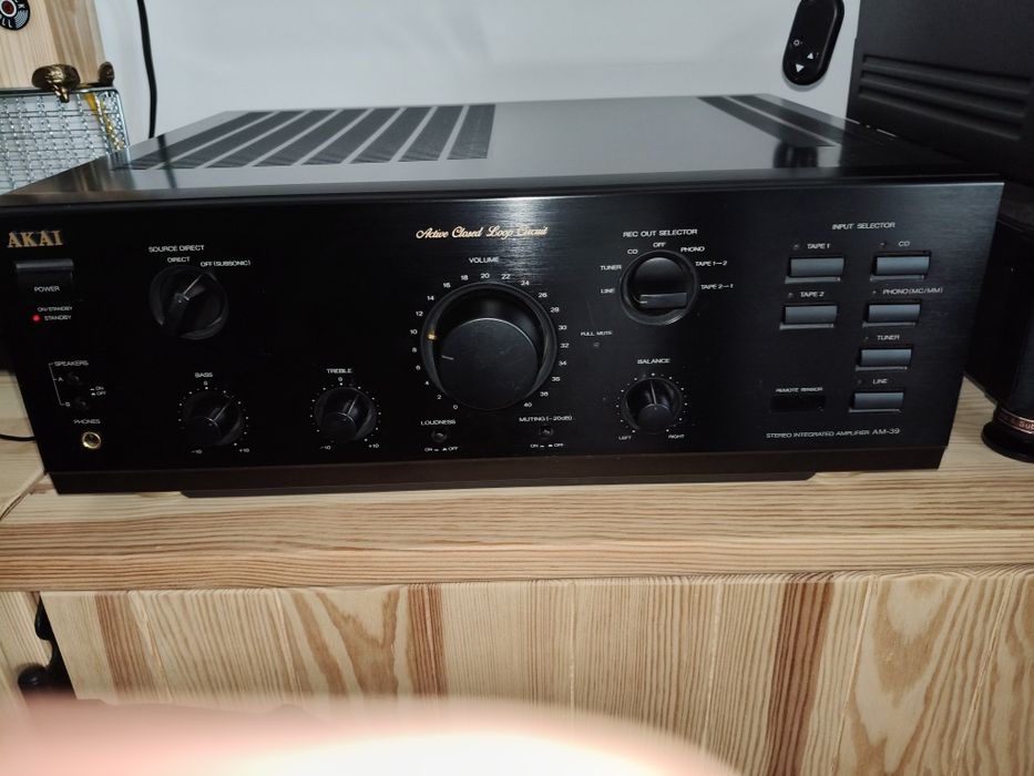 Wzmacniacz Akai AM 39