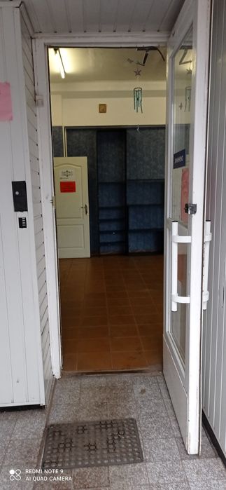 Здаеться в оренду площадь кв.м.,76 кв.м ., П.Глазового,Артем