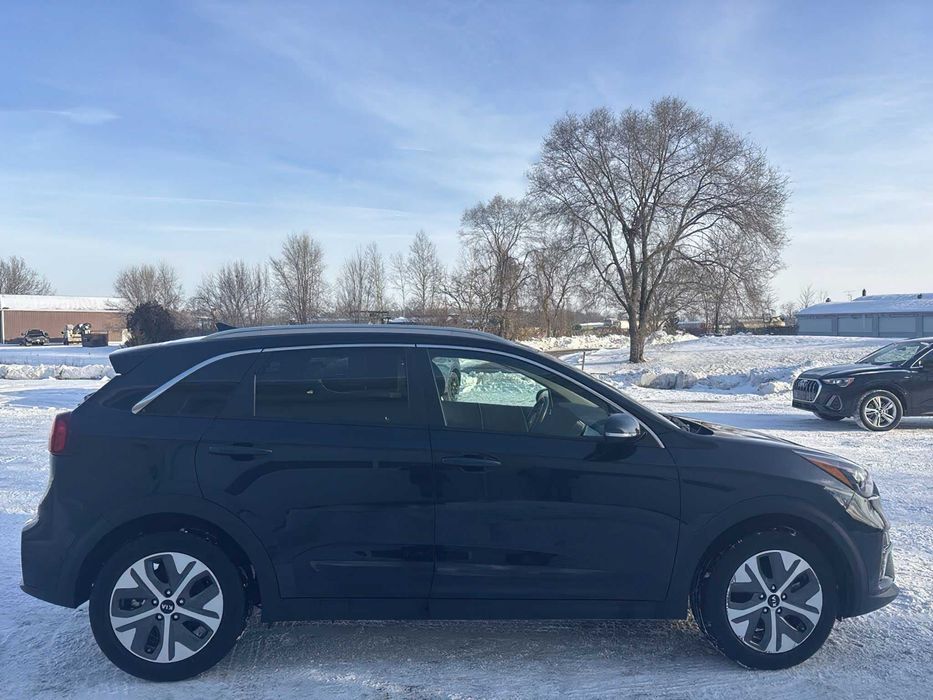 Kia e-Niro      2020