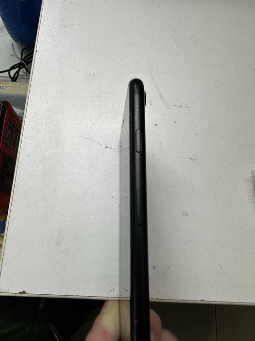 Продам айфон 7 plus