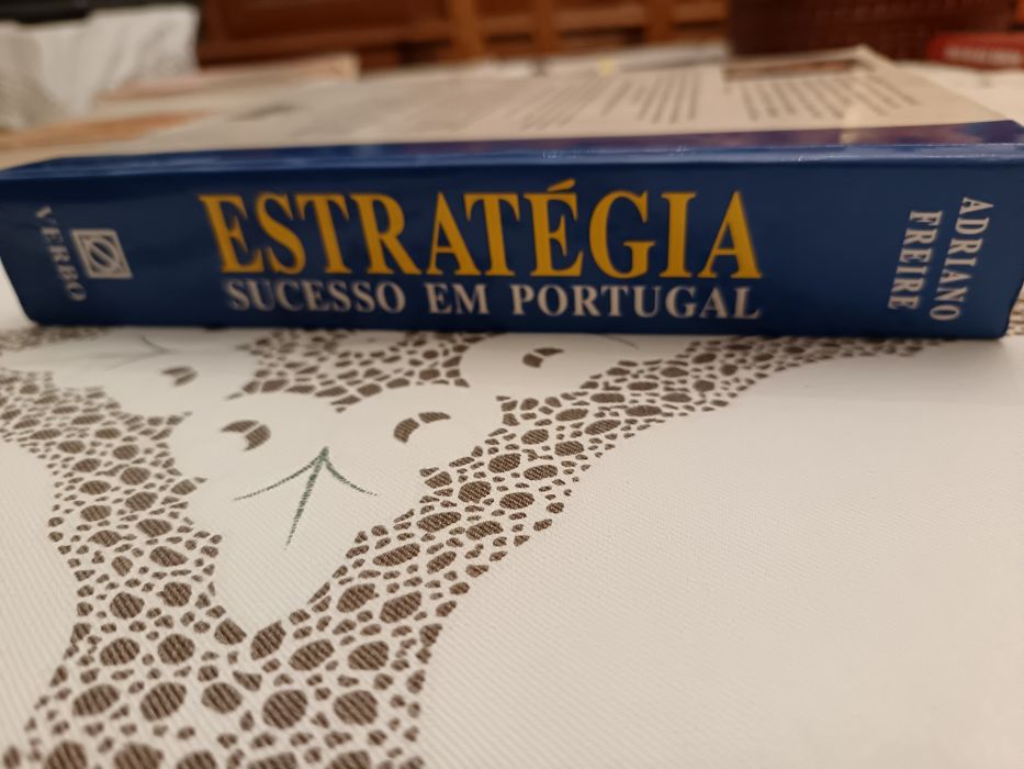 Livro Estratégia em Portugal, de Adriano Freire