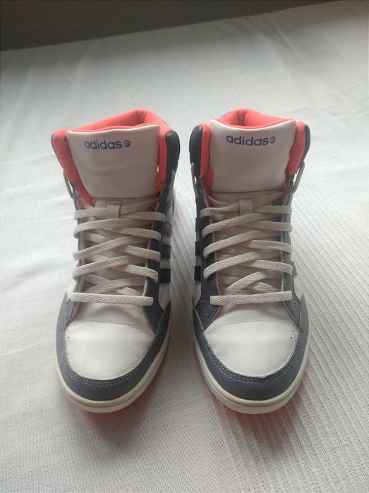 Adidas Hoops MID skóra r.40