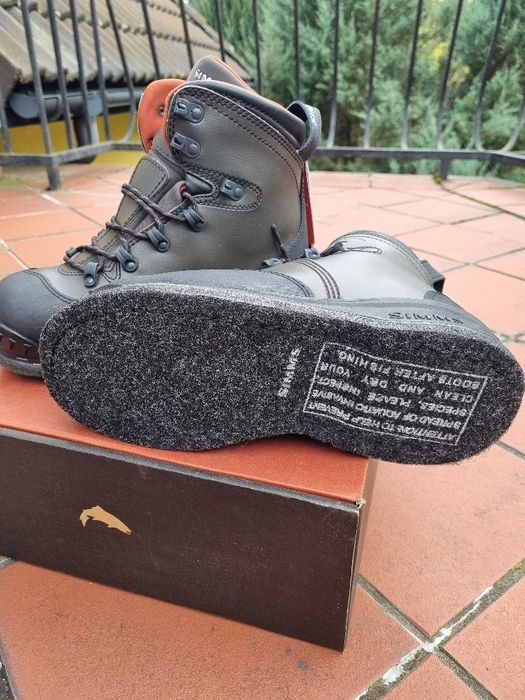 Buty do brodzenia Simms Freestone Felt Dark Olive