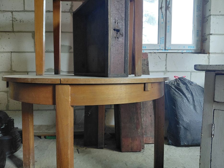 Stare meble stół komoda beczka