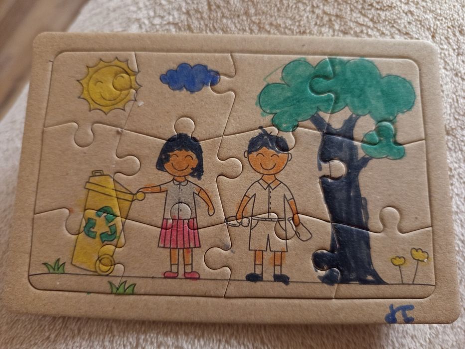 Puzzle z recyklingu do malowania