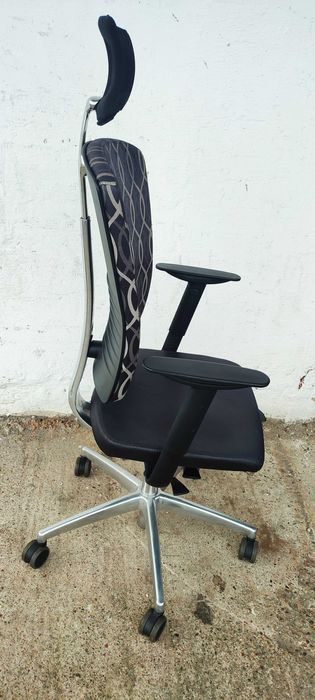 krzesło komputerowe z regulacją