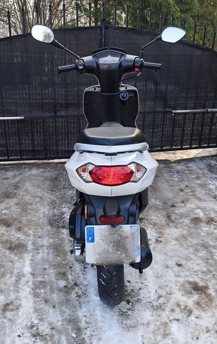 Skuter Peugeot Kisbee 50cc 2021r 3700km! Wtrysk LED!