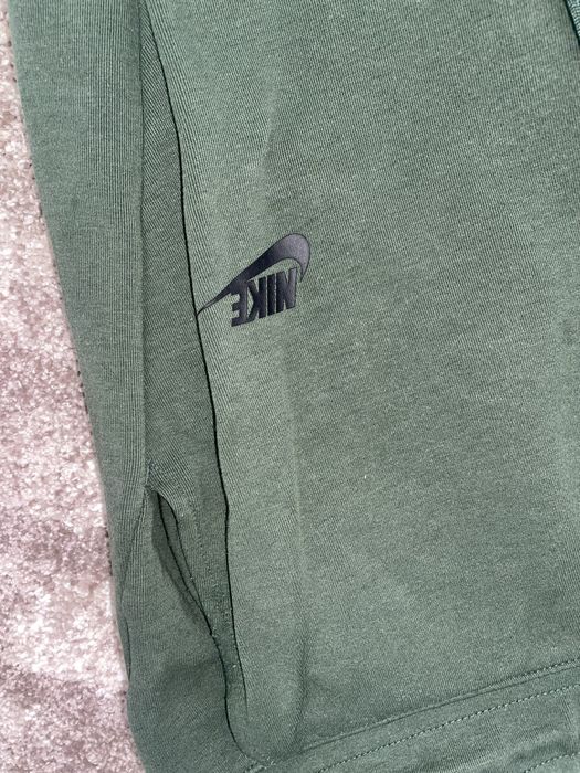 штани nike tech fleece