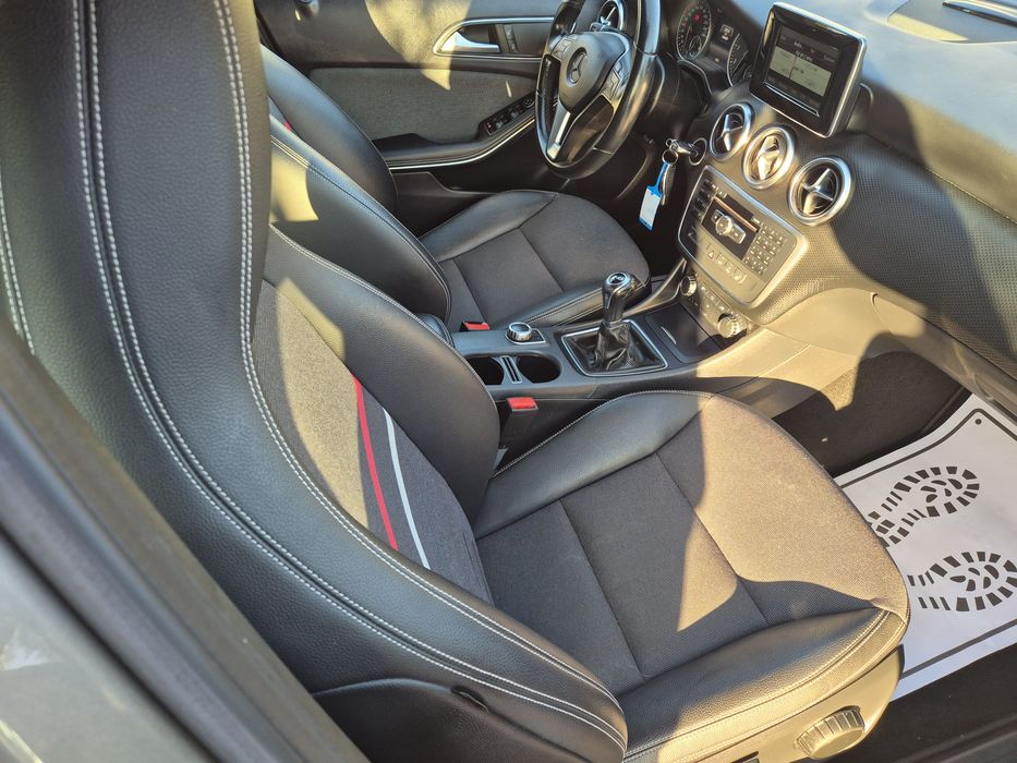 Mercedes A Klasa  2014 rok 1.6 benzyna super stan z Niemiec oplacone