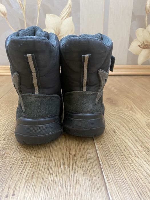 Зимові сапожки Ecco 28 р