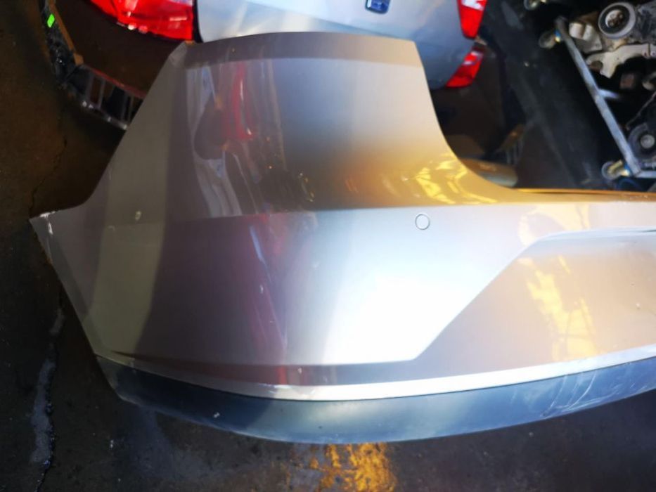 Seat Toledo IV (KG3) - Traseira Completa MALA PARACHOQUES TRÁS FAROLIM