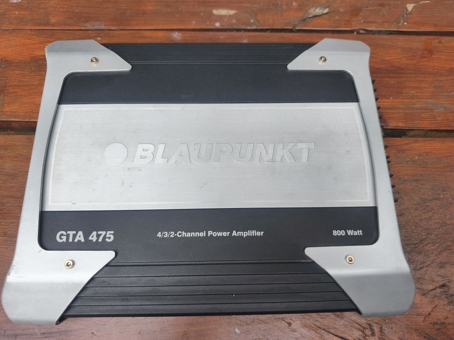 Wzmacniacz Blaupunkt GTA 475  800watt 4 kanałowy