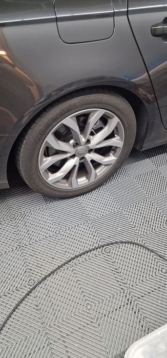 Jantes 18 Originais Audi A6 com pneus 245/45R18