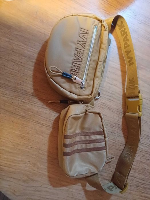 Bolsas/carteira (versátil) Adidas, Colecção: Adidas X Ivy Park, castanha-"mostarda", óptimo estado.  Preço: 25 euros