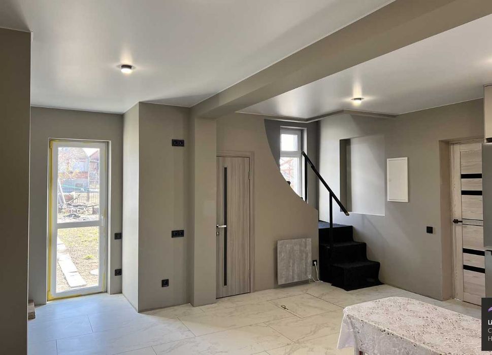 ID 38119 СУЧАСНИЙ будинок РАКОВО