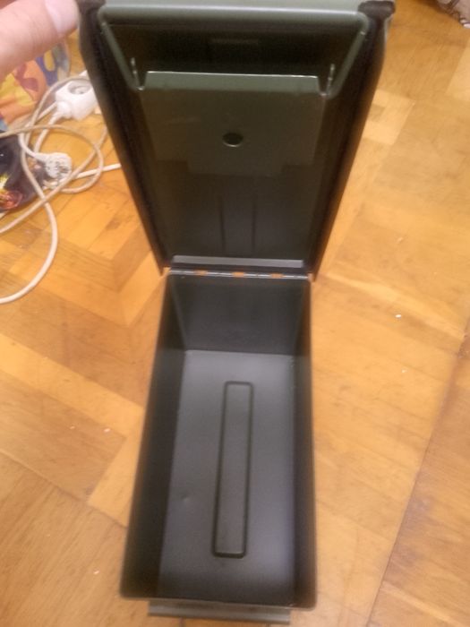 Продам ящик для инструмента итак далее