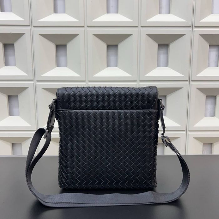 Чоловіча сумка з натуральної шкіри bottega veneta сумка мужская кожа