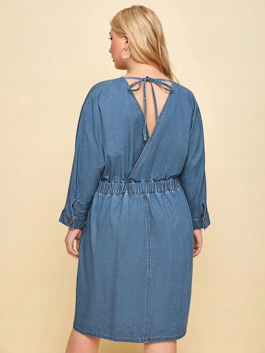 Sukienka jeansowa casual z guzikami dekolt V mini