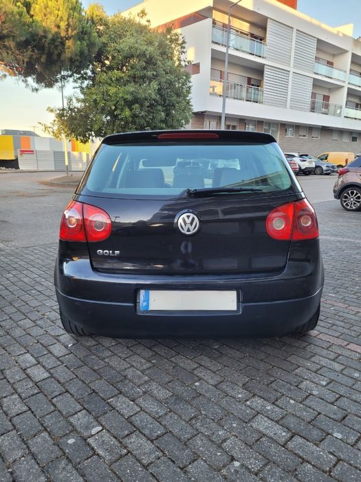 Volkswagen Golf V 1.4 gasolina