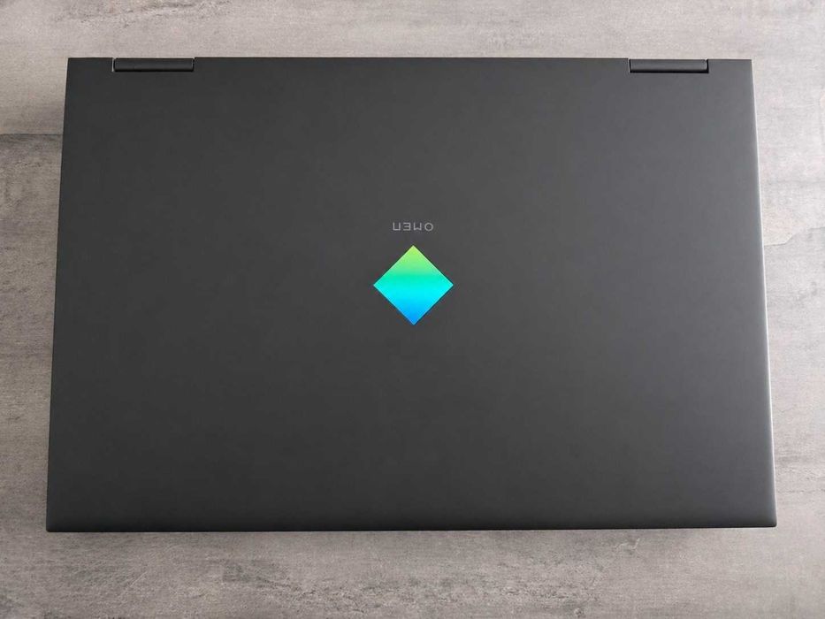 HP Omen 16 / i7 / RTX 3070 / 32GB / 2TB SSD