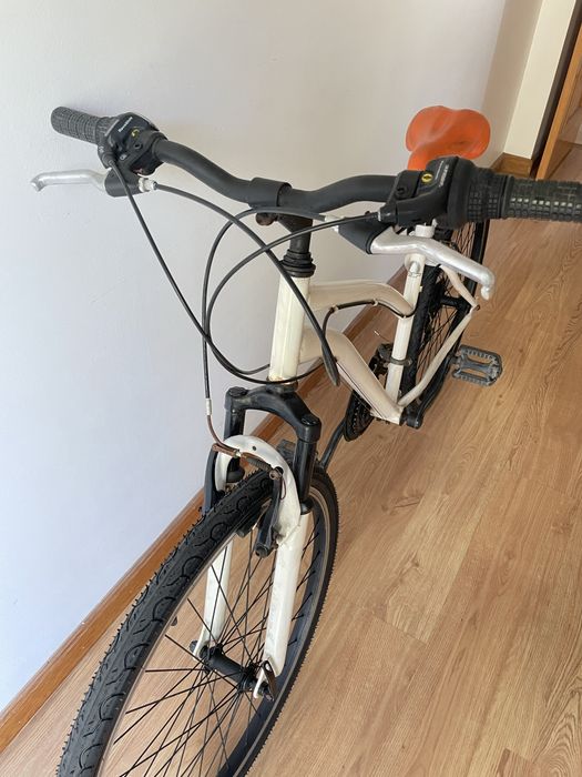 Bicicleta usada em bom estado - Roda 26