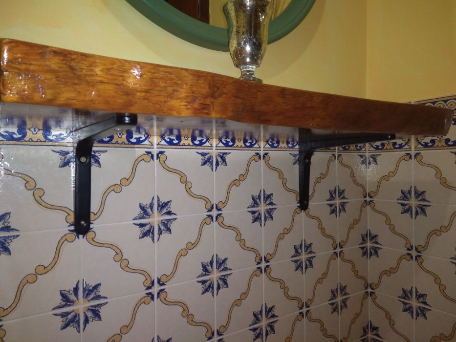 Base prateleira madeira