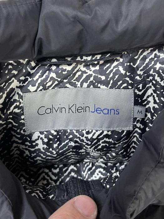 Calvin klein куртка пуховик s размер женская стеганая