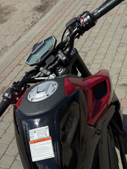 Мотоцикл CFMOTO 250NK LITE
