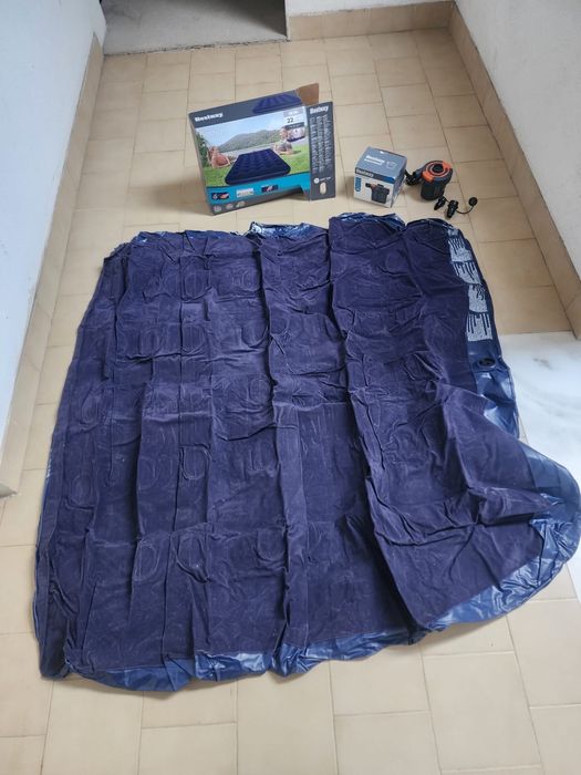 Colchão Insuflável casal Bestway + bomba eletrica Sidewinder