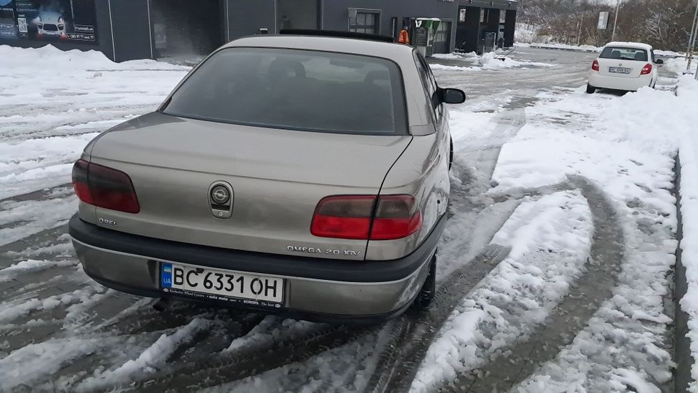 Opel Omega B 1996