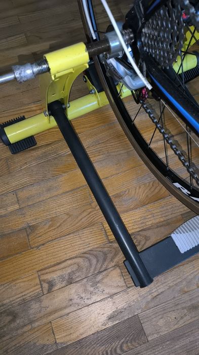 Tacx Cycleforce Swing T1460 велостанок магнітний на 7 передач