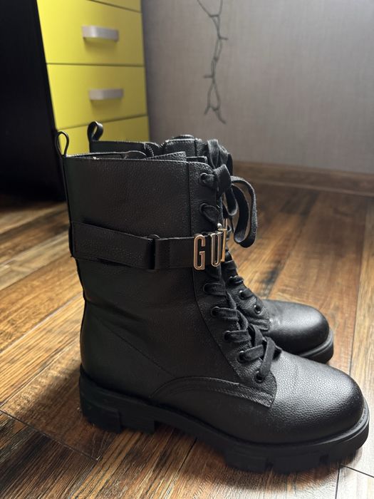 Ботинки демисезонні Guess