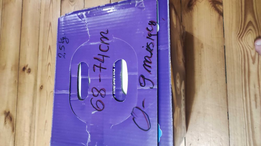 Ubranka dla chłopca 68 72cm od 0 do 9 miesięcy. 2,5kg