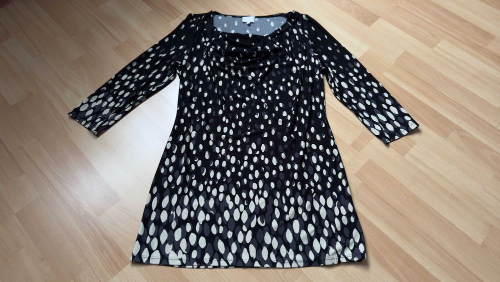 Śliczna tunika firmy East rozmiar M