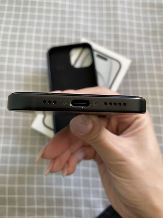 iPhone 15,128 gb, black