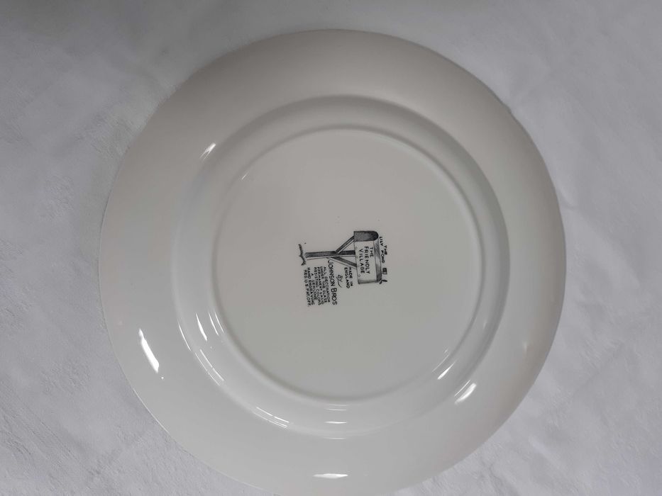 Pratos decorativos Johnson Bros