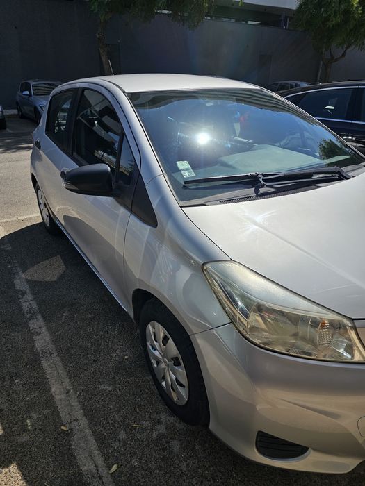 Toyota Yaris III Hatchback — photo 5