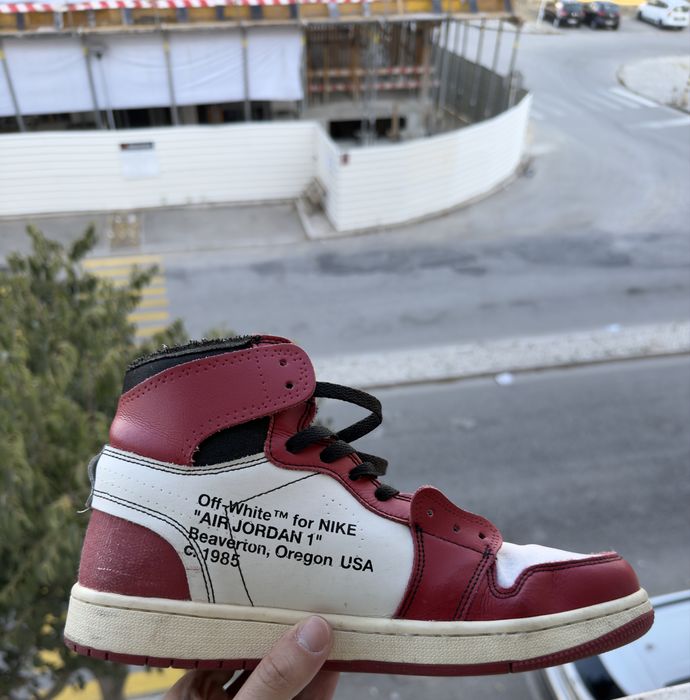Nike air jordan chicago off white